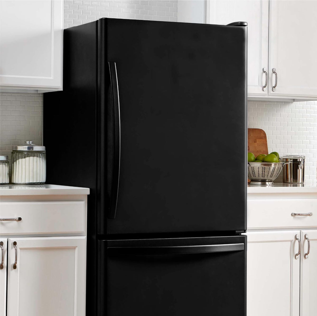 Rust-Oleum appliance epoxy spray on dryer front with smooth, durable gloss