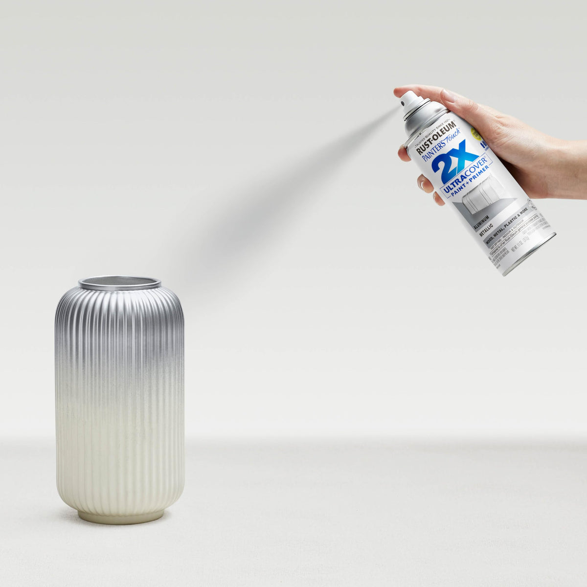 Rust-Oleum Painter's Touch 2X dries to touch in 20 minutes for faster projects.