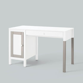 Rust-Oleum Painter's Touch white flat finish hides surface imperfections