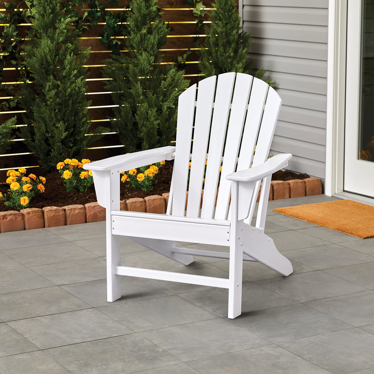 Stops Rust any-angle spraying enables upside-down access for hard-to-reach areas.
