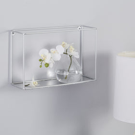 Rust-Oleum Stops Rust aluminum spray on planters delivers quick-drying glossy metallic layer.