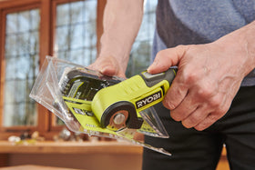 RYOBI RCT4-120G battery included for ready-to-work projects.