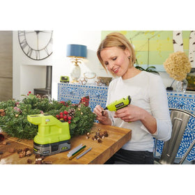 RYOBI RGLM18-0 base station retains heat between uses