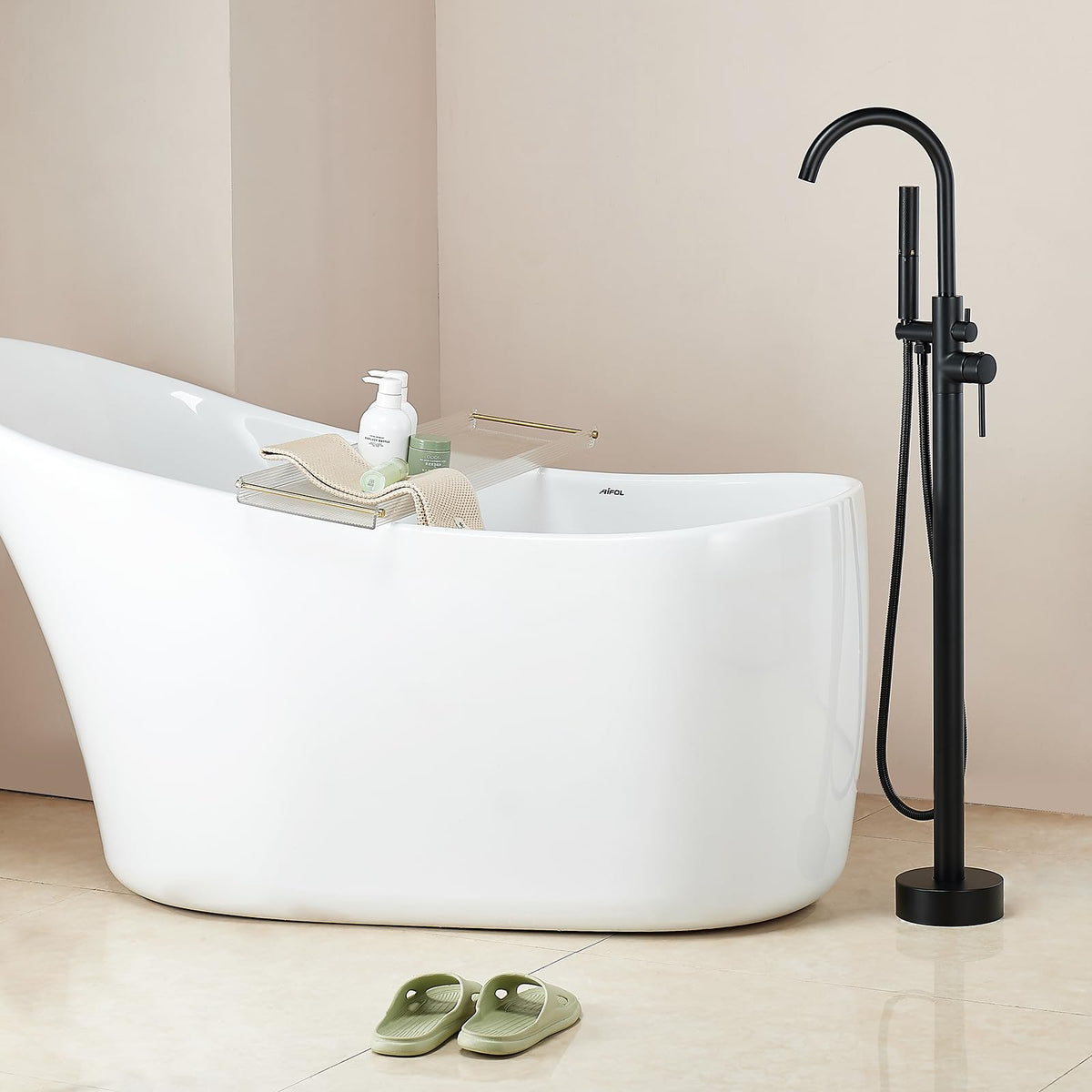 Ryuwanku high-flow tub filler with smooth water stream for standard tubs.
