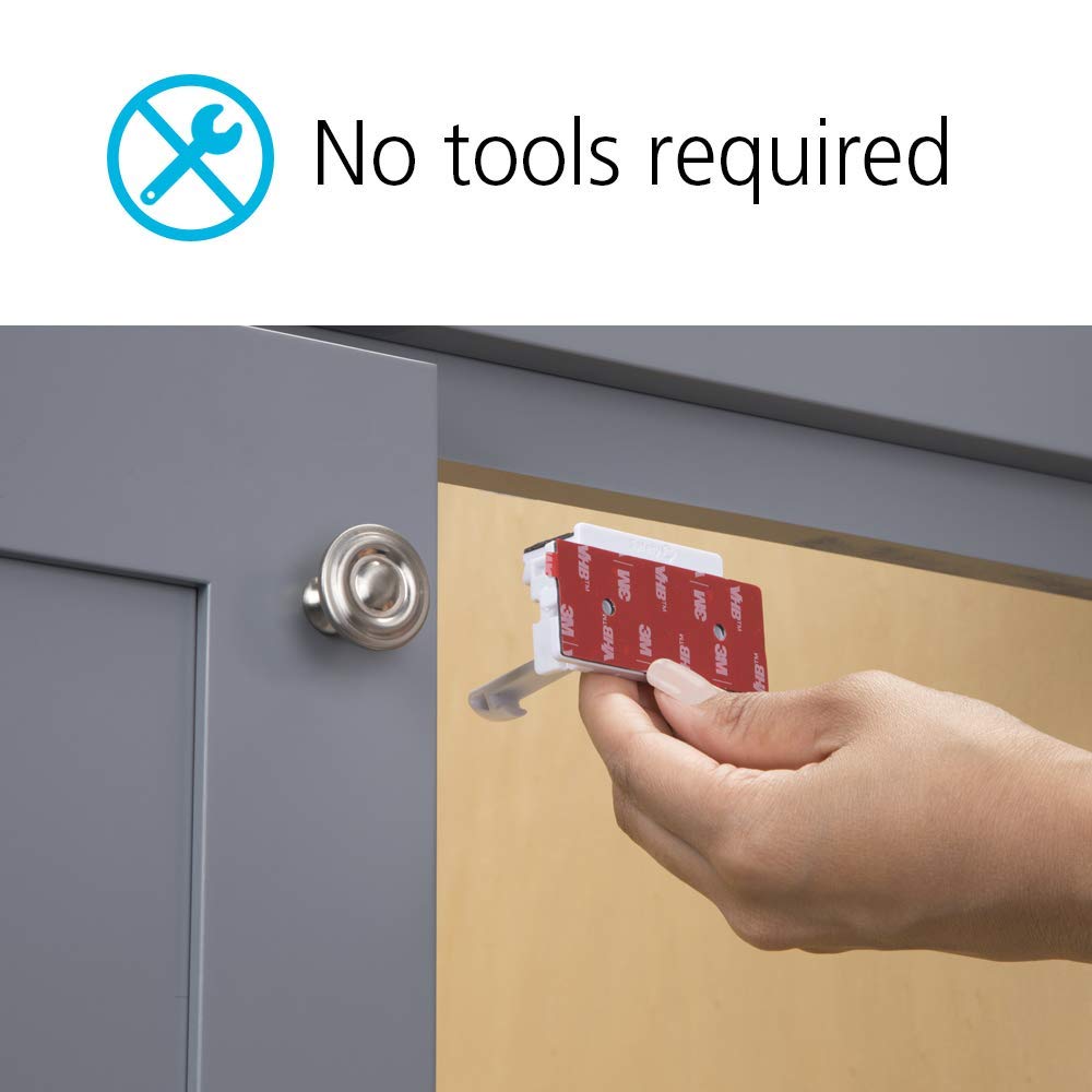 Safety 1st disengage for non-use mode shown for flexible daily use.