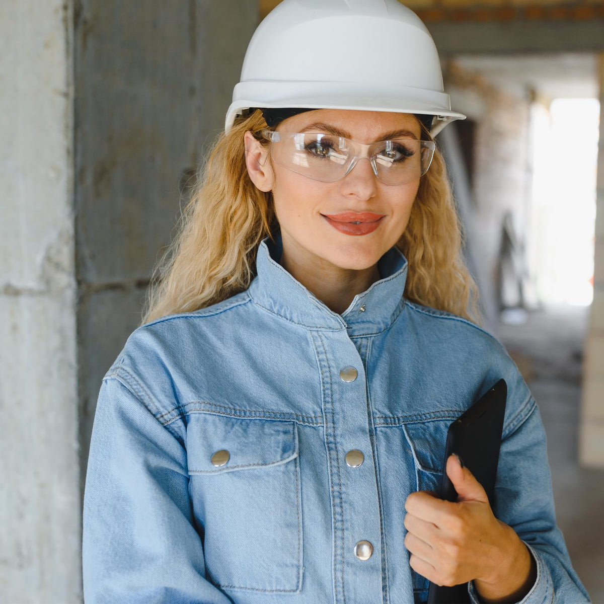 Salfboy lab work protection glasses suited for laboratory settings