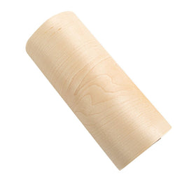 Samlee maple veneer sustains natural color and grain under finishing treatments.