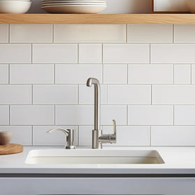 SAMODRA durable ABS body with fingerprint-resistant finish.
