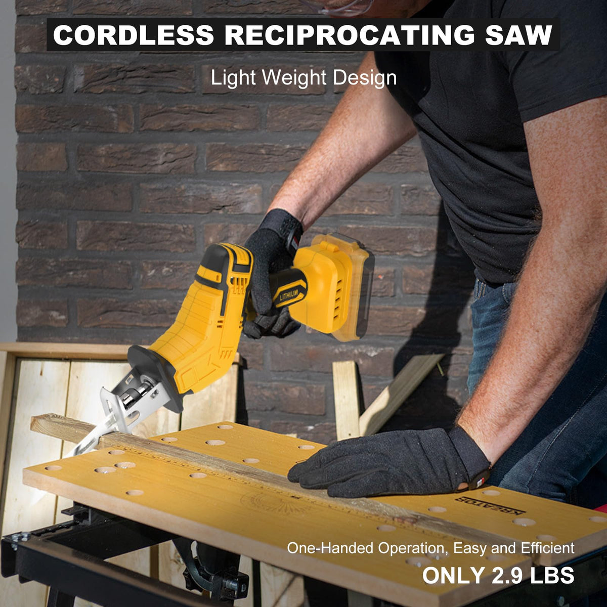 Samvinor cordless reciprocating saw cuts wood metal and PVC with controlled performance.