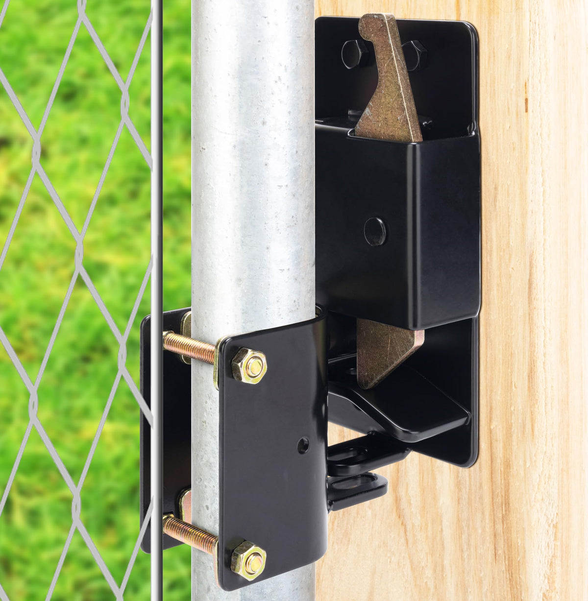SANKINS gate latch in pasture use displaying two-way operation managing livestock safely