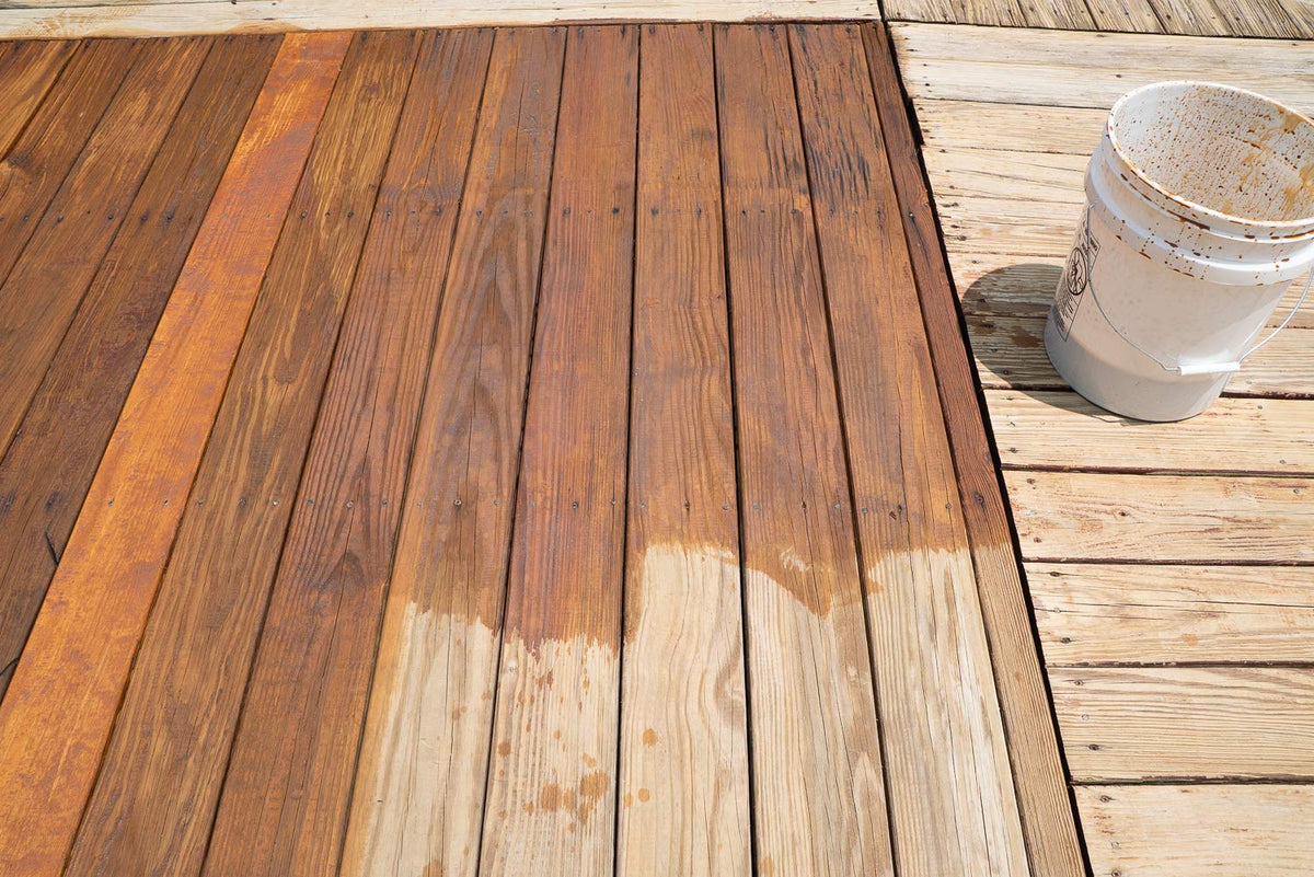 SaverSystems fast-drying on damp wood reduces project downtime.