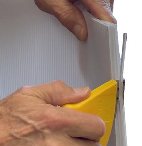 Saw Trax CCD4 Coro-Claw action during cutting delivers smooth, controlled performance.