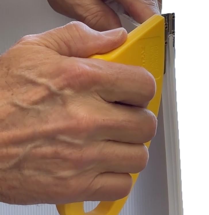 Saw Trax CCD4 Coro-Claw demonstrates outside-bend efficiency for durable sheet corners.