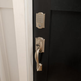 Schlage Arrive WiFi setup app screen demonstrates remote control