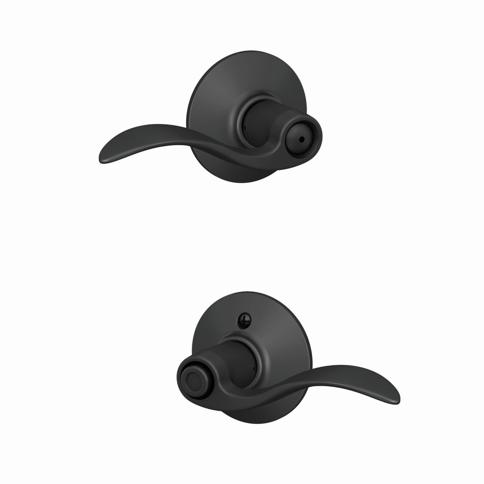 Schlage F40 ACC 622 accent lever in matte black for stylish interior doors.