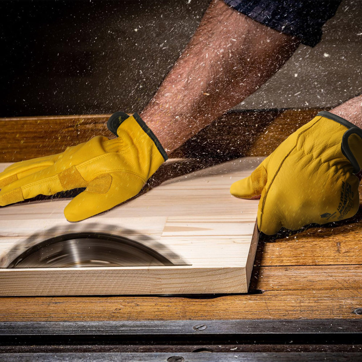 Schwer PM3401 gloves in outdoor use provide versatile protection for gardening and more.