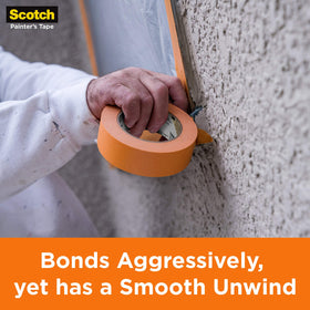 Scotch Heavy Duty Tape smooth unwind reduces snags during use.
