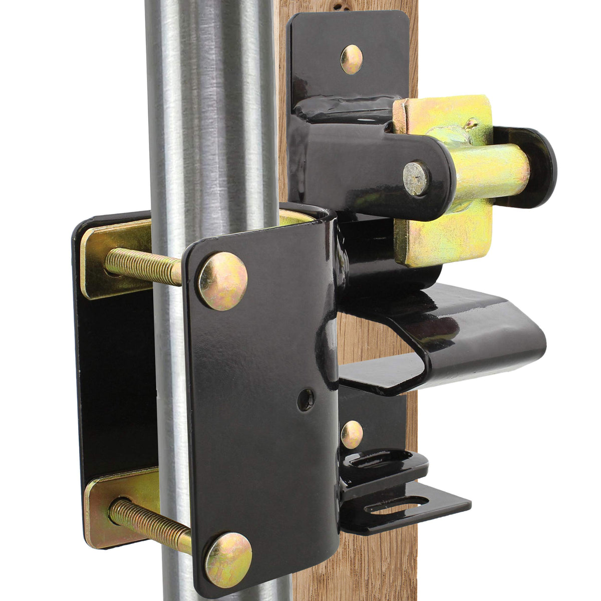 SDSWWFFFWWW latch keeps horses and cattle safely contained.