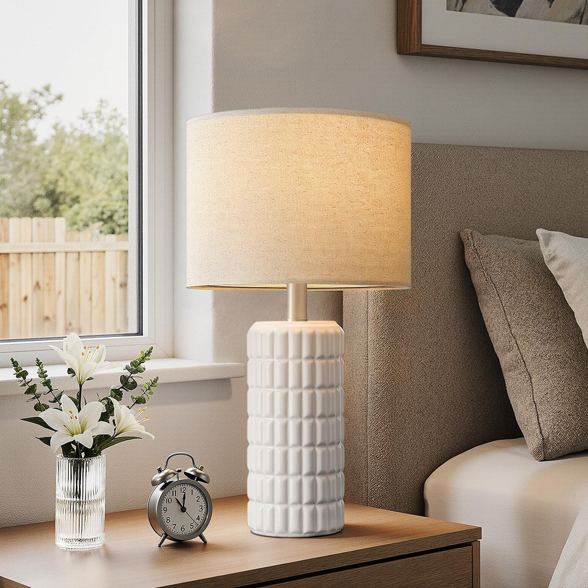 Seealle table lamps with linen shade for warm bedside lighting