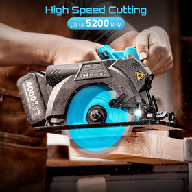 Seesii dual 4.0Ah batteries extend runtime for continuous outdoor work.