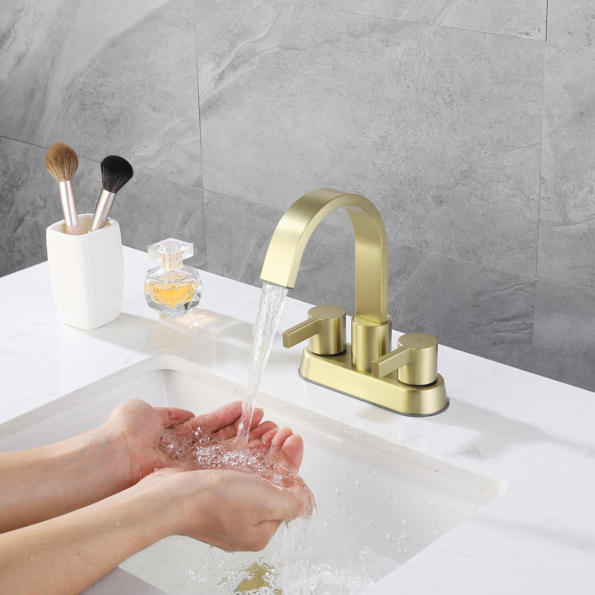Senhozi rotatable spout faucet offering full reach for sink tasks