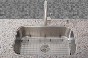 Serene Valley 304 stainless steel construction provides durable protection