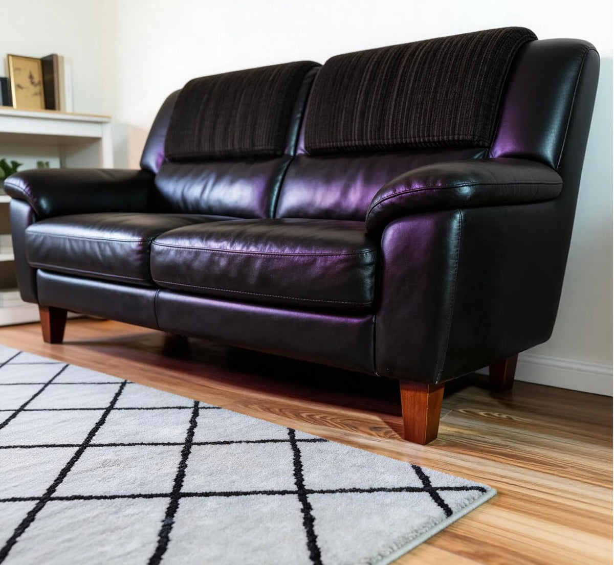 SHANJUE four legs pack laid out for quick replacement on sofas.