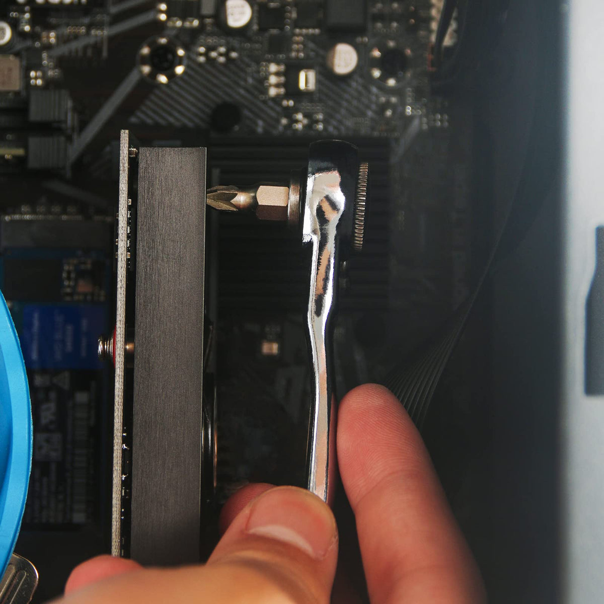 Sharden portable blow-molded case keeps tools organized on the go.