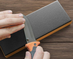 Sharp Pebble green polishing compound enhances edge refinement during stropping sessions.