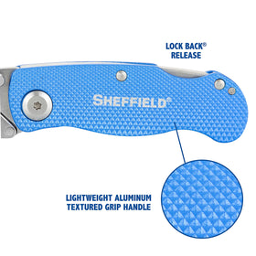 Compact, lightweight knife folds to fit in your pocket.