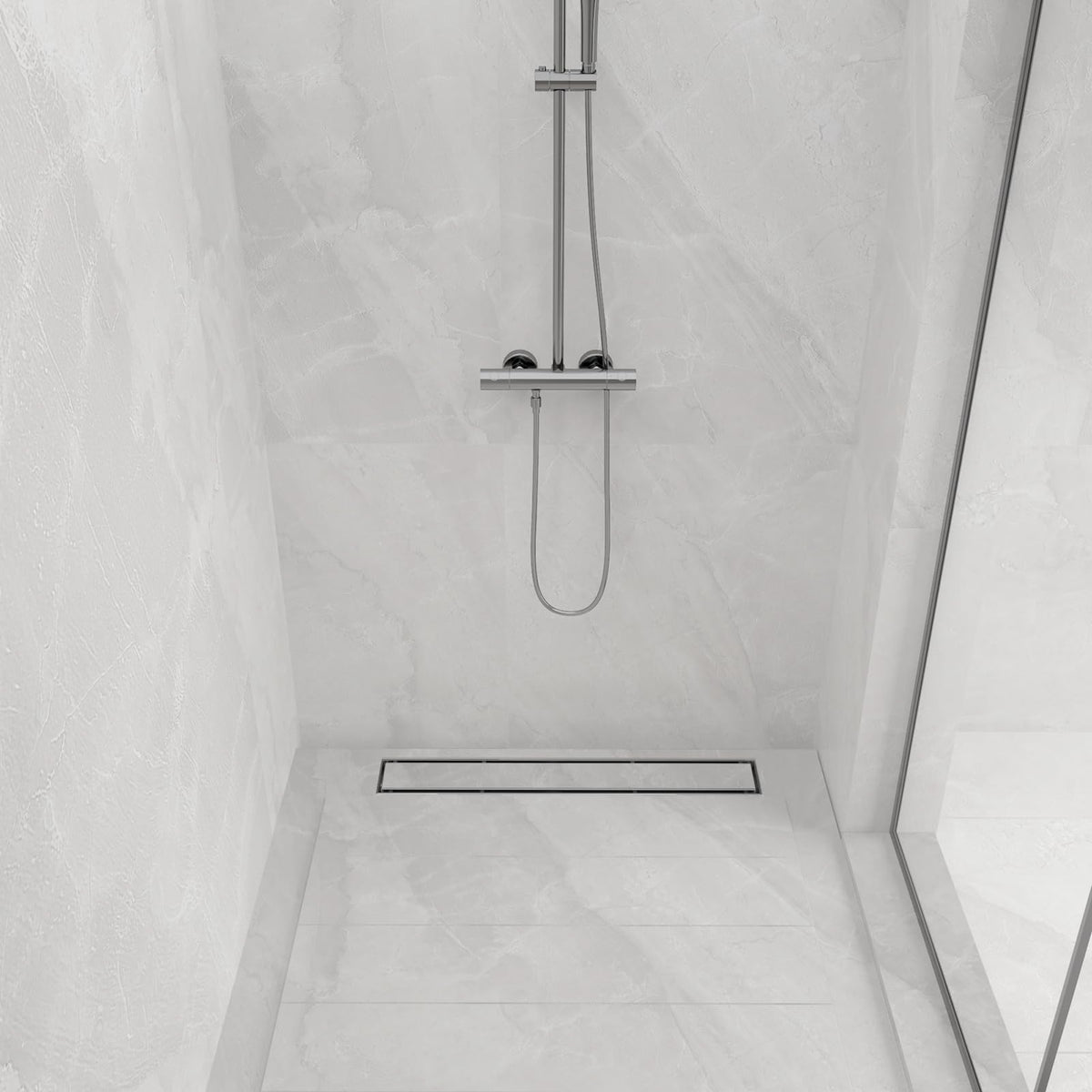 ShootWin included leveling feet and lifting hook for flexible installation.