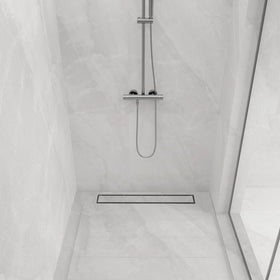 ShootWin included leveling feet and lifting hook for flexible installation.