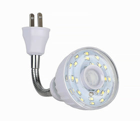 ShopN5 energy-efficient sensor light saves power at night