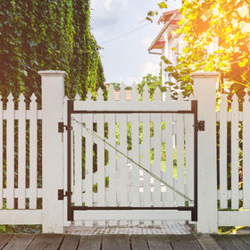 Sidasu heavy-duty fence gate kit steel frame for lasting strength in diverse climates.