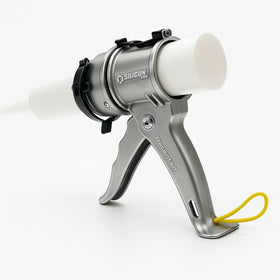 SILIGUN PRO works with standard 10 oz tubes for versatile sealing tasks.