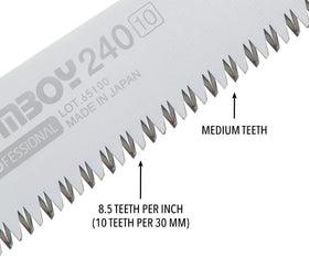 Silky GomBoy Professional blade is 1.5mm thick for steady cuts.