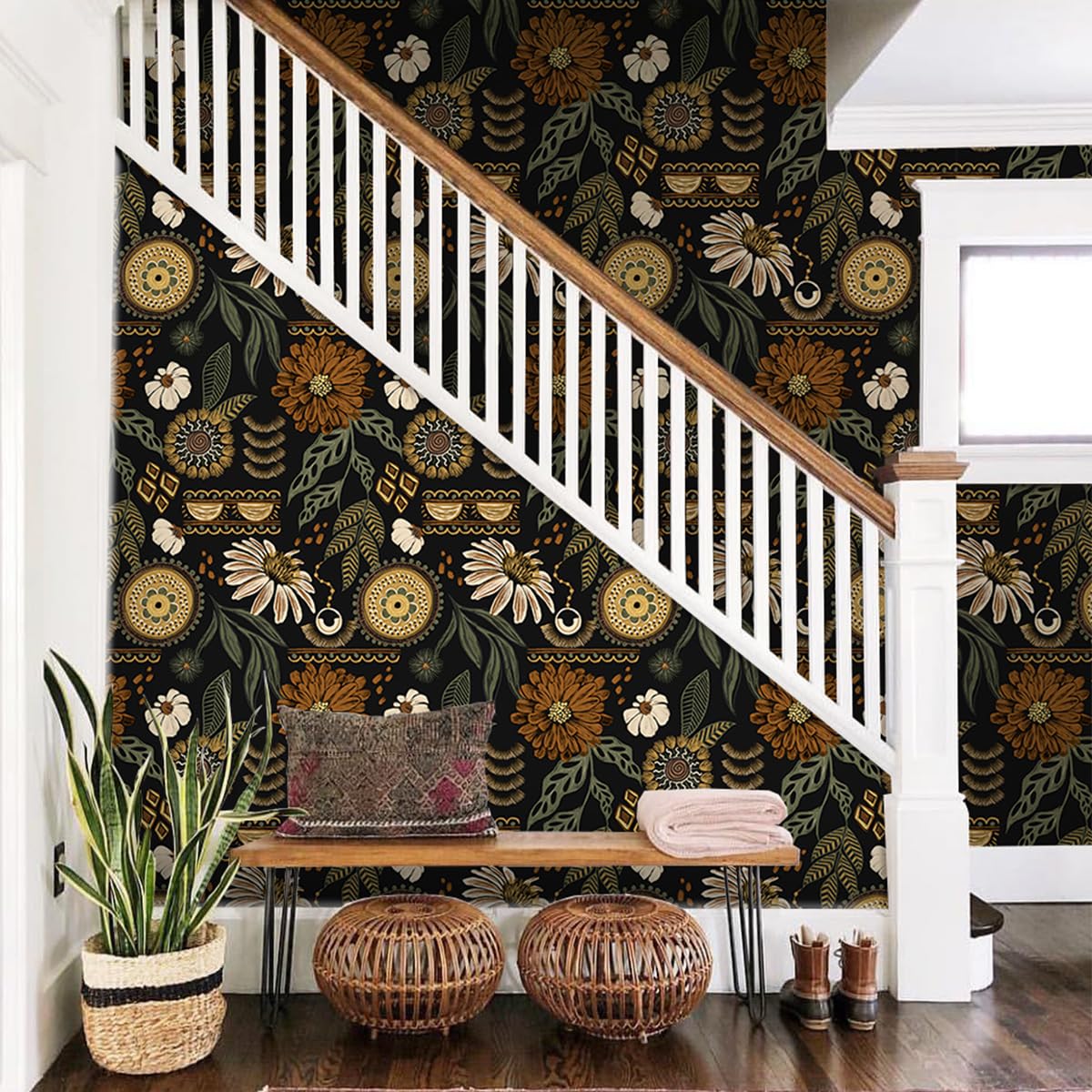 Simon&Siff boho wallpaper closeup shows detailed floral pattern for vibrant room accents.