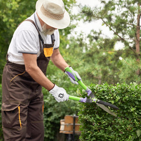 SIXPO reinforced-thumb detail supports precise handling during tasks