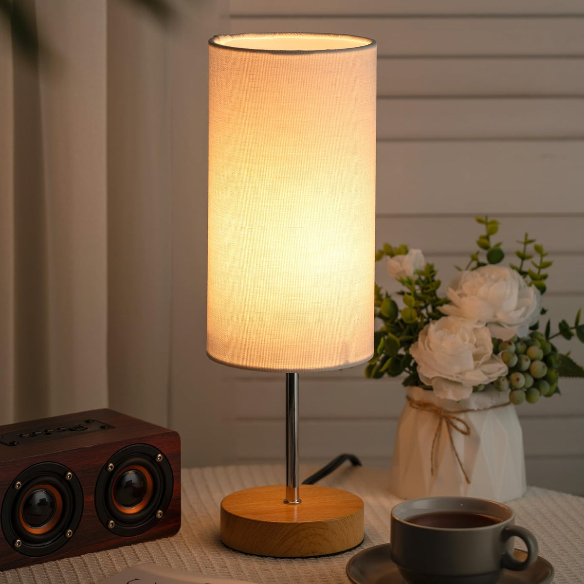 SIXZOONM office or dorm room lamp with simple operation