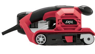 Skil 7510-01 flush-edge sanding demonstrated for sanding up to the edge.