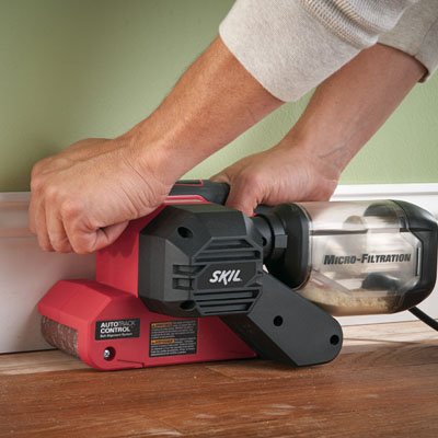 Skil 7510-01 vacuum hose connection compatible with standard dust extraction hoses.
