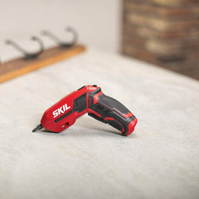 SKIL Pivot Grip LED-light illuminates work area for precise screw driving