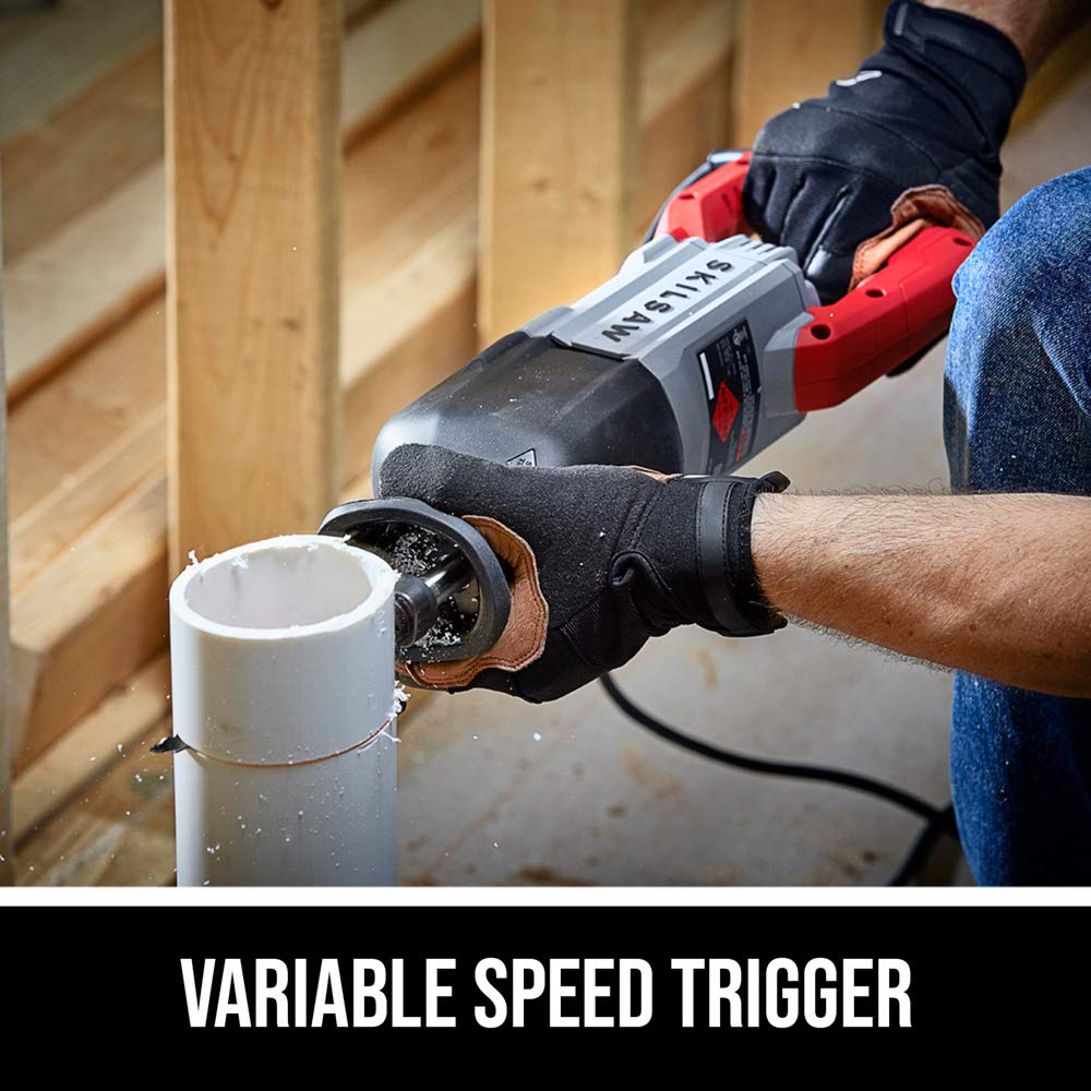 SKIL SPT44A-00 oversize trigger enables cutting from multiple positions.
