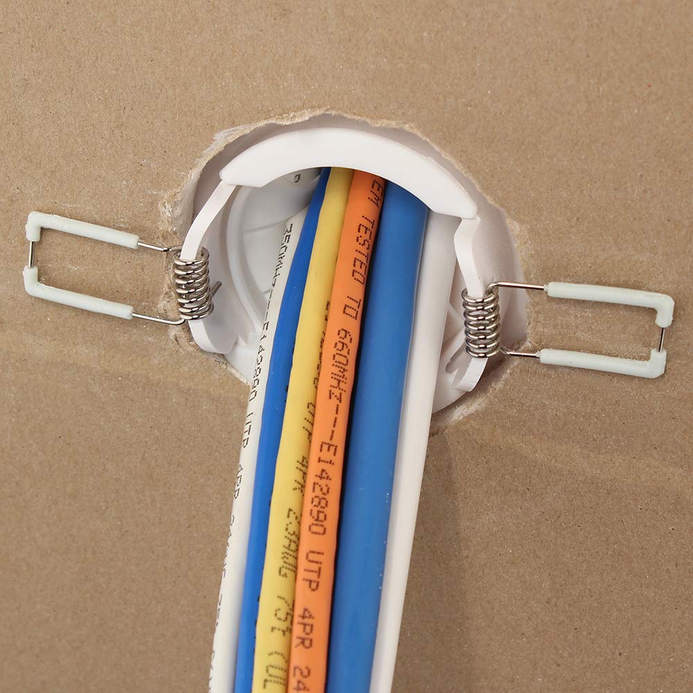 Skywalker Speedy’Z inner diameter supports two-cable runs.