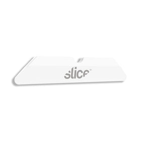 Slice 10404 ceramic blade close-up showing a sharp edge for precise cuts