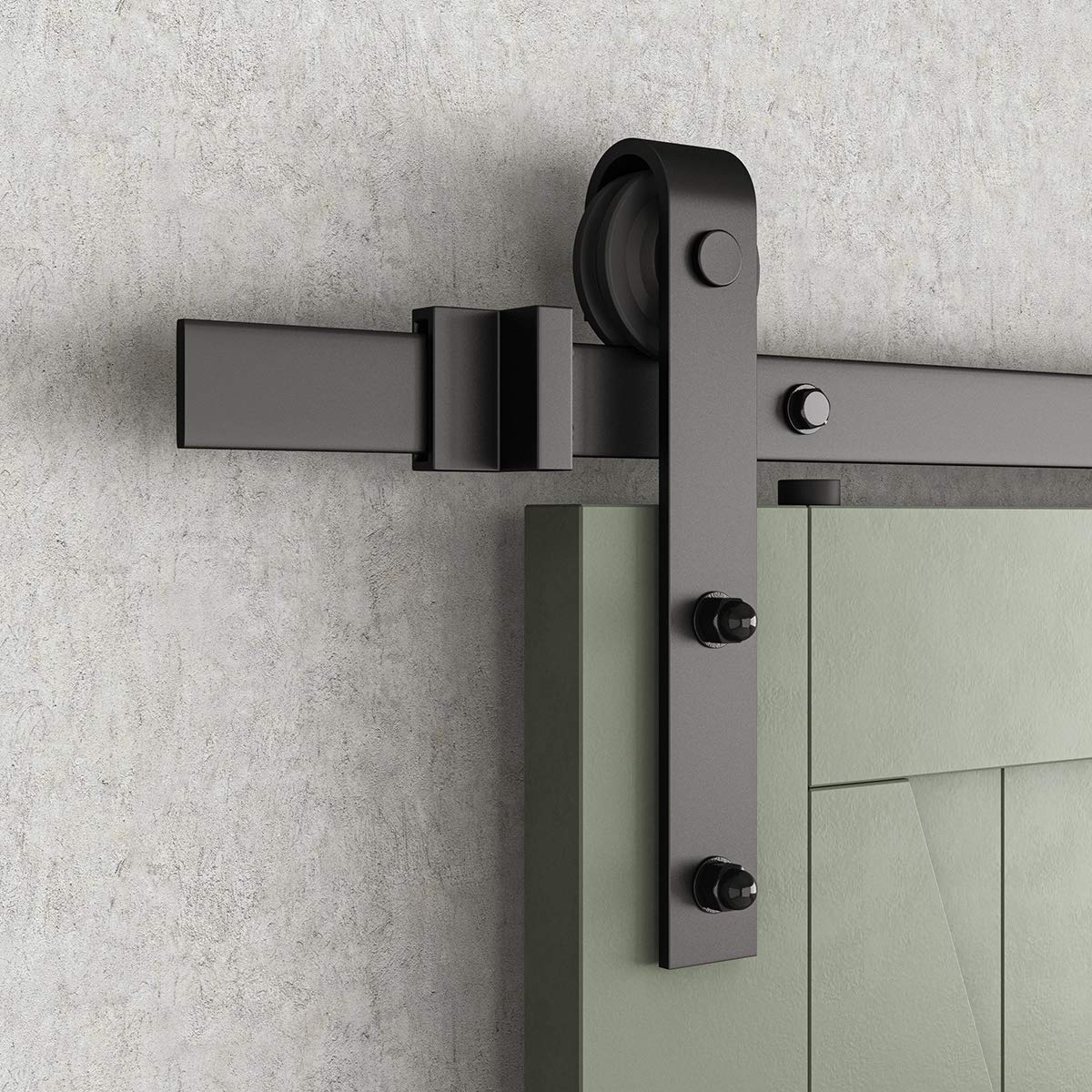 SMARTSTANDARD J shape hanger close up in black finish