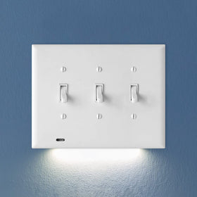 SnapPower SwitchLight faceplate with built-in LED night light brightens hallways