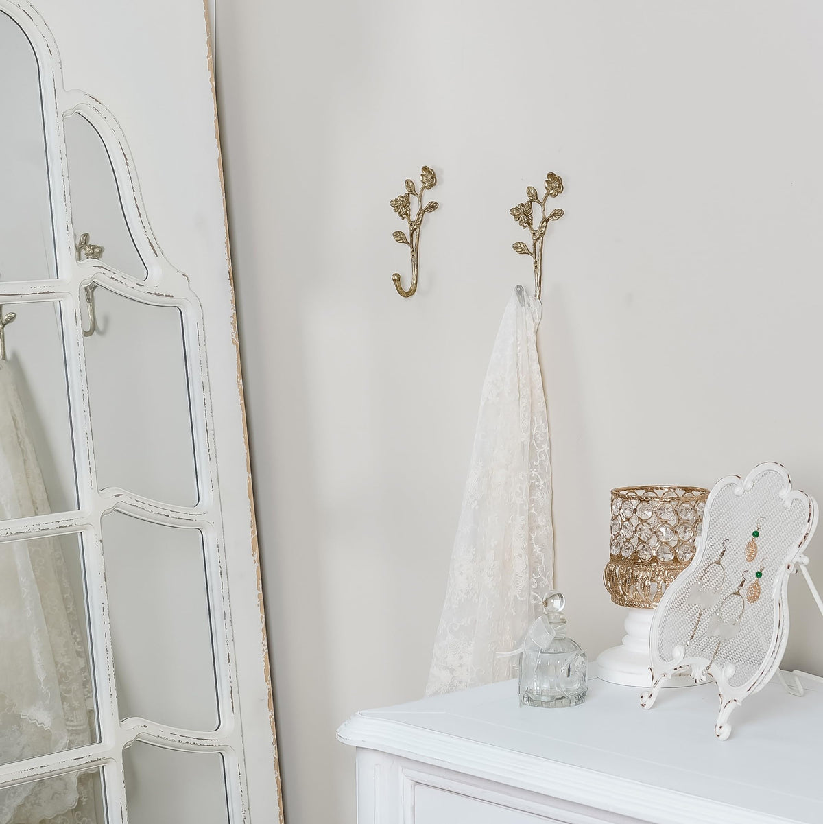 Dark gold finish on SOFFEE DESIGN hooks enhances farmhouse aesthetics and durability