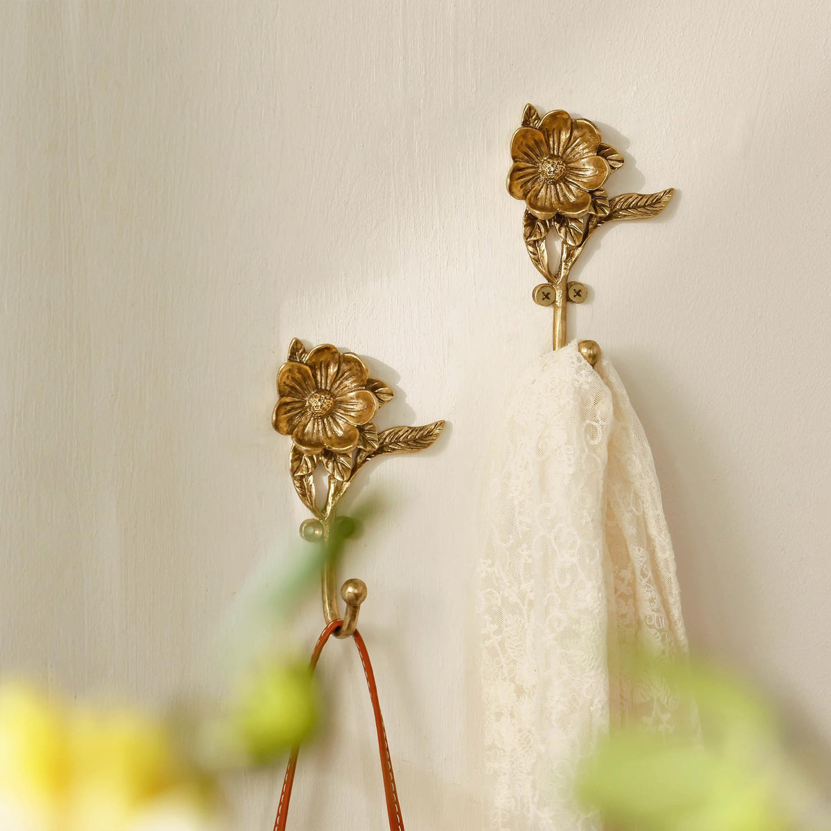 SOFFEE DESIGN vintage-style hooks set enhances farmhouse decor