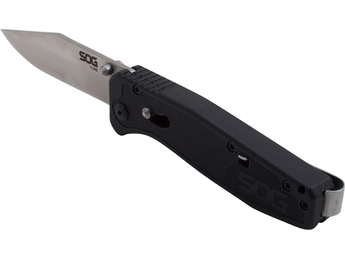 SOG Flare GRN grip knife handle provides secure handling.